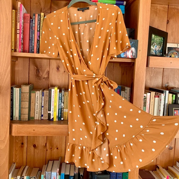 Polka dot Belted Summer Dress - Picture 2 of 5